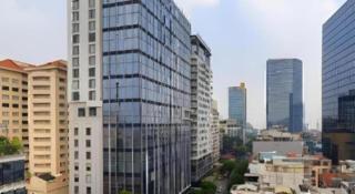 Queen Central Apartment-Hotel - 3