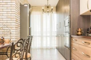 New Central 3-Bedroom Apartments - 8