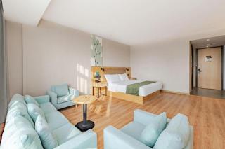 GreetTree Inn Jieshou Renmin Road Guozhen Plaza - 2