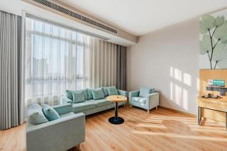 GreetTree Inn Jieshou Renmin Road Guozhen Plaza - 1