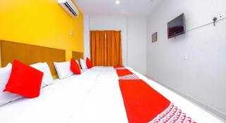 Hotel O Walk Inn - 1
