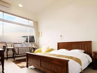 Blue River Hotel - 7