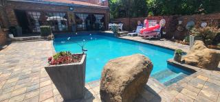 Royal Villa Guesthouse - 7