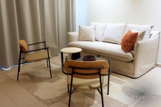 Lotus Suite 42 - 4