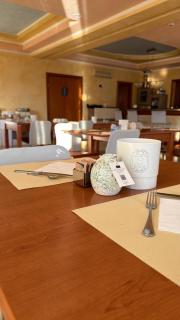 Unico Serrone Palace - 6