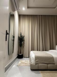 A family apartment in Al-Narjis A27 - 5