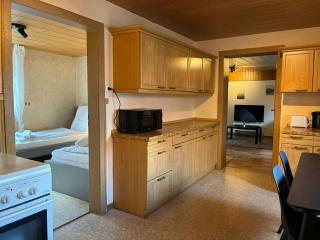 Spacious House for 6 - 5