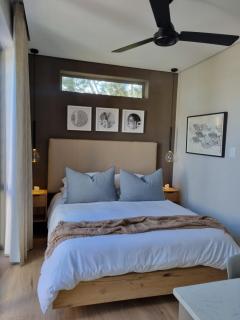 Quaint Cottage - 7