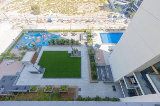 Stylish 2BR Apartment at Dubai Hills with Pool Access By ĀYA Boutique - 6