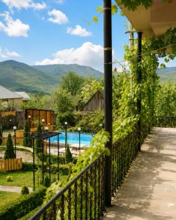 Arjut Paradise in Lori - 3