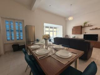 ANT 3 - Modern & Large 3 bdr Apart in Sliema - 9