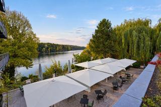 Seminaris Sunday Hotel Potsdam Babelsberg - 1