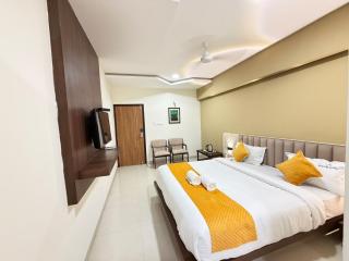 Ease By Elegant Residency - 2