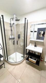 White Wolf House Apartments - 6