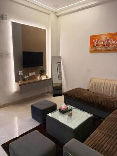 The Comfort Corner - 4