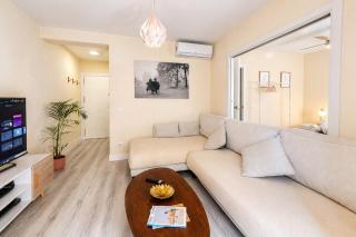 Apartamento acogedor equipado y metro a un paso - 2