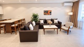 Luxury Apartment by Republic Square - 7