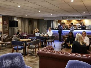 Novotel Wolverhampton City Centre - 8