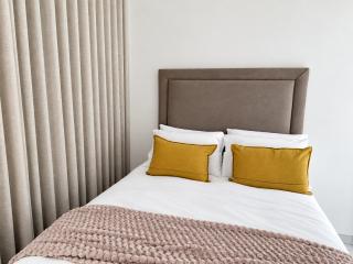 eumbo luxury suites - 2