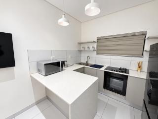 eumbo luxury suites - 1