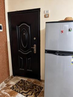 Private Room with Balcony in New Cairo - 1