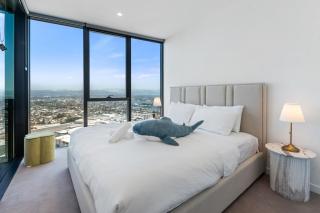 Casino - Floor-to-Ceiling Ocean Views Pool & Sauna - 9