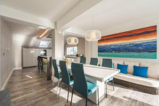Luxury Family Beach House with Sea Views -Sleeps 8 - Pass the Keys - 7