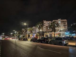 Modern 2BR City Haven, Cafes at Your Doorstep - 6