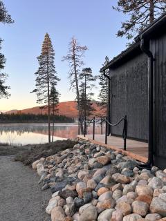 Villa Lumikero - korkeatasoinen järvenrantahuvila tunturinäkymällä - Enontekiö - 3