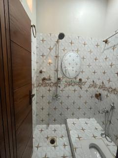 MJ Guest House - 4