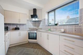 3 Bedroom Stay in Fishburn Sleeps 7 Contractor Friendly - 7