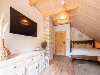 Winterchalet mit Jacuzzi & Sauna, Ihr gemütlicher Rückzugsort im Schnee - 6