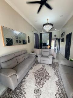 Umar Pantai Irama Homestay - Bachok - 5
