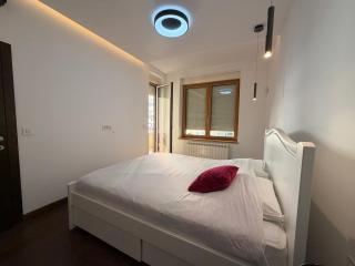 Manjez Park Luxury Residence - 4