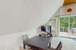 The Blue Beaver Cottage - 2
