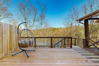 Lakeside Life - 8