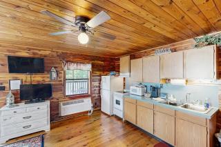 Cozy Lodge - Unit 1 - 3