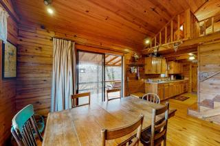 Charlie's Ol' Fishing Cabin - 2