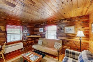 Cozy Lodge - Unit 3 - 6