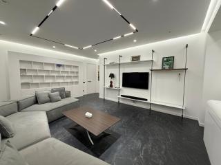 Nice and Cool Apartment with 2 Bedroom in CITY CENTER - 2
