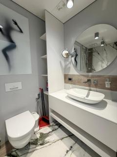Nice and Cool Apartment with 2 Bedroom in CITY CENTER - 2