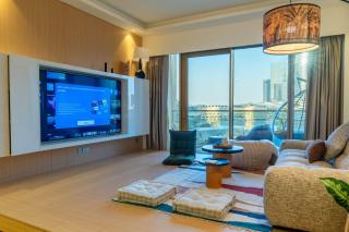 Luxurious Unit With Fountain & Burj Khalifa View - 0