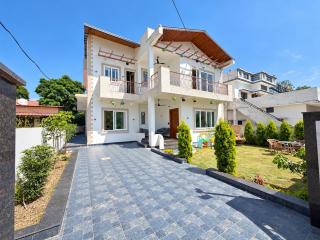 Peaceful 5BHK Villa, Mountain Views, Dehradun - 0