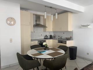 LUXURY PENTHOUSE APARTMENT WITH 3 Balconies -2 BEDROOMS -PETRUS VIEW - 6