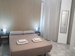 Newly renovated, centric 2 bedrooms apartment near to the beach - by TENERIFEHINTS - 8