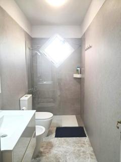 Newly renovated, centric 2 bedrooms apartment near to the beach - by TENERIFEHINTS - 1