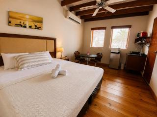 Habitación privada con cama King, baño privado - 4