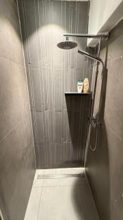 Zimmer 02 besonders geeignet für Monteure und größere Gruppen - 2