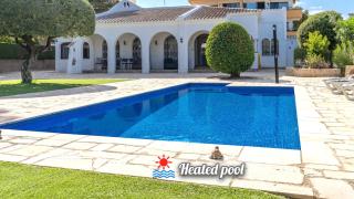 5 Bedroom Villa, Private Heated Pool, 100m to Sandy Beach, Miami Playa, Costa Dorada - 4