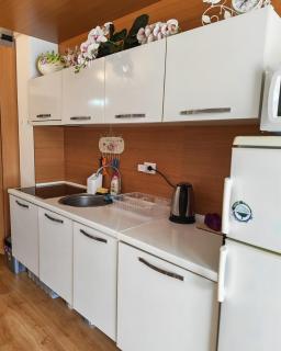 Sweet Home - 6